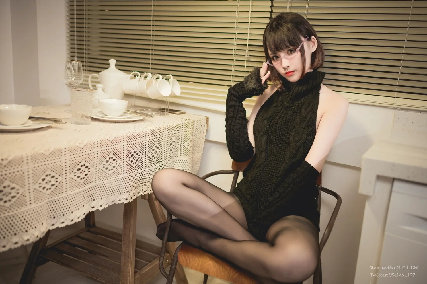 你十七鸽：4套 cosplay写真合集下载 [持续更新]